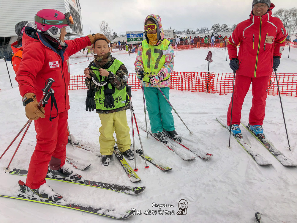 自助滑雪不求人 繁體中文網站預約早鳥票趁現在 WAmazing Snow 外語教練教滑雪這樣找