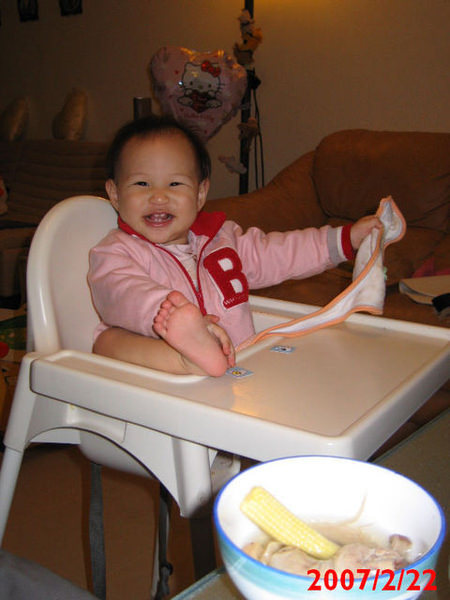 (Choyce育兒經) 五張嬰兒餐椅評比大公開(evenflow、Aprica、IKEA、fisherprice費雪、BUMBO)