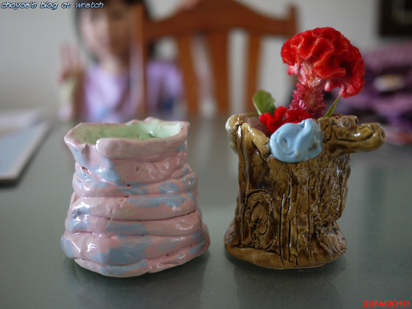 子喬的陶土作品-筆筒與花瓶
